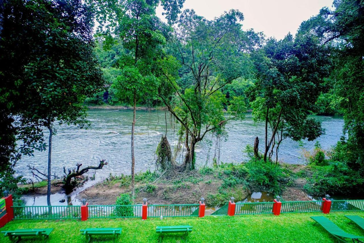 Falcon Riverview Resorts Kuttampuzha Eksteriør bilde