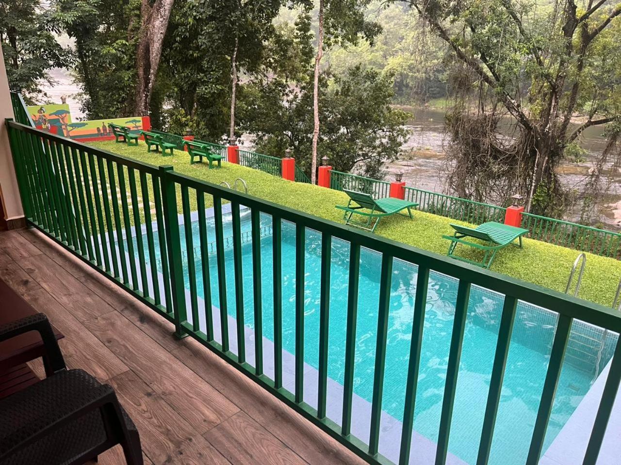 Falcon Riverview Resorts Kuttampuzha Eksteriør bilde